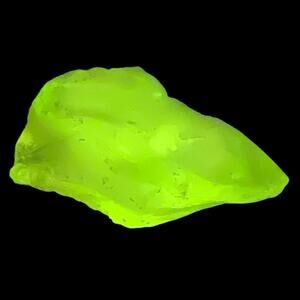 Opalescent White‎ Layered Art Glass Cullet Glowing Manganese Slag Glass #5GL43